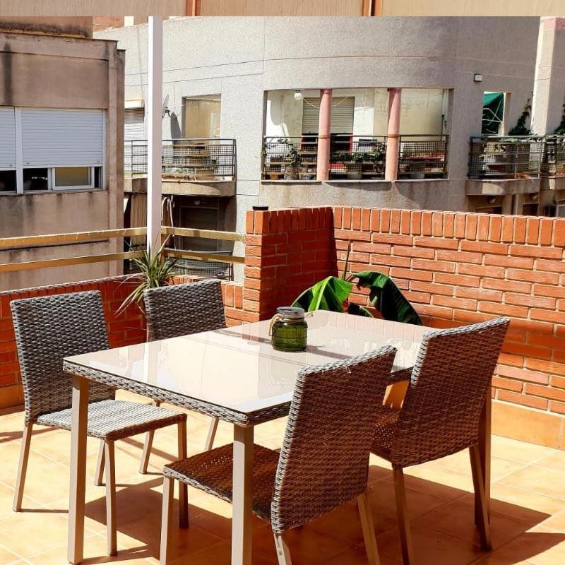 Redbrick Residence لقنت المظهر الخارجي الصورة